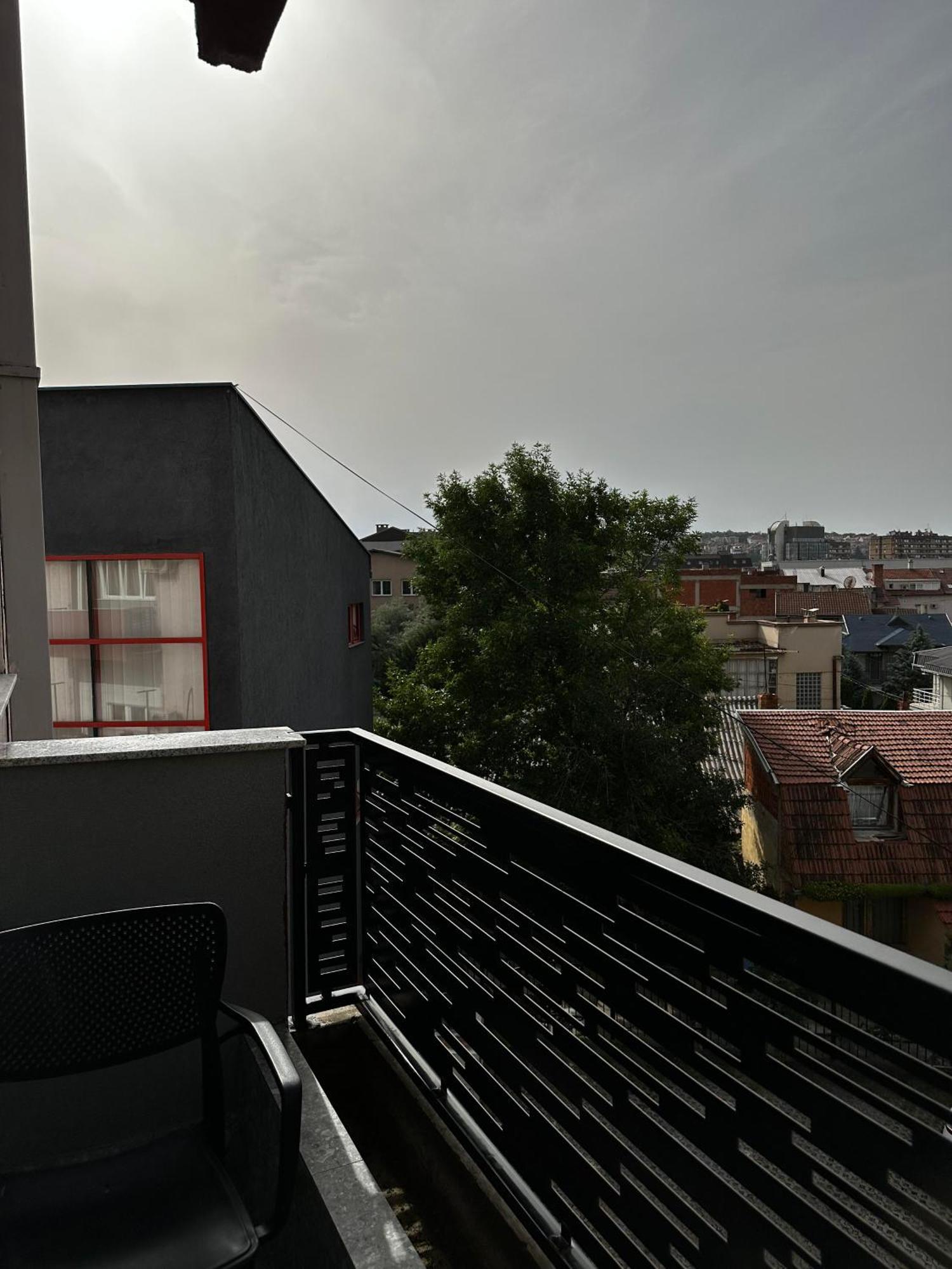 Zet Apartments - Bedroom & Bathroom Pristina Esterno foto