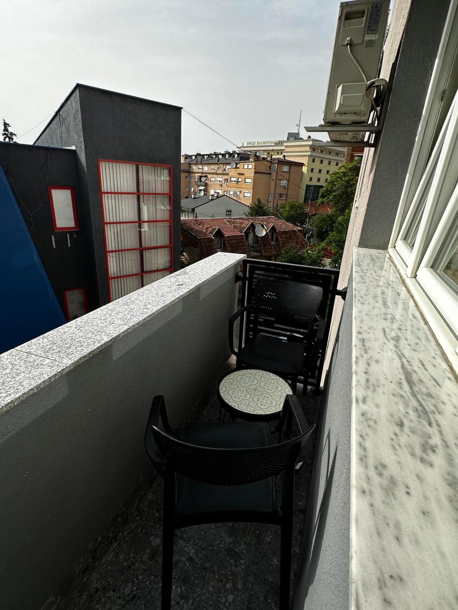 Zet Apartments - Bedroom & Bathroom Pristina Esterno foto